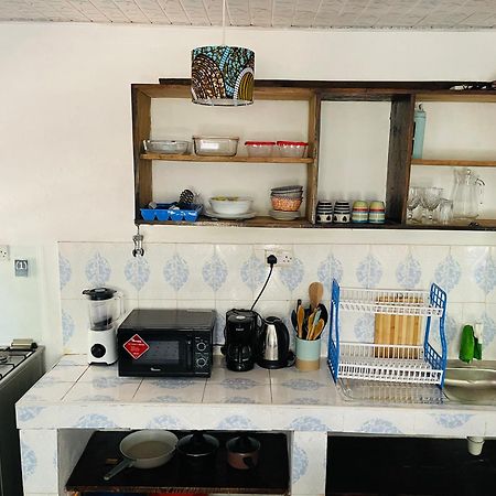Savita House Diani Magutu Kültér fotó